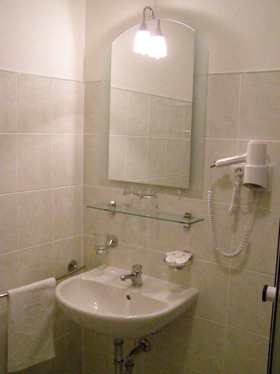 Wellness Hotel Marlin Nová Pec Kamer foto