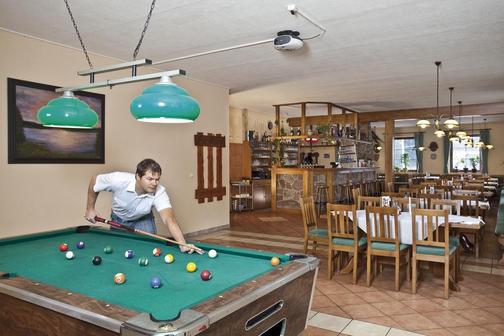 Wellness Hotel Marlin Nová Pec Buitenkant foto